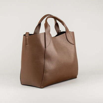 Aruci – Damenhandtasche aus mittelbraunem Glattleder