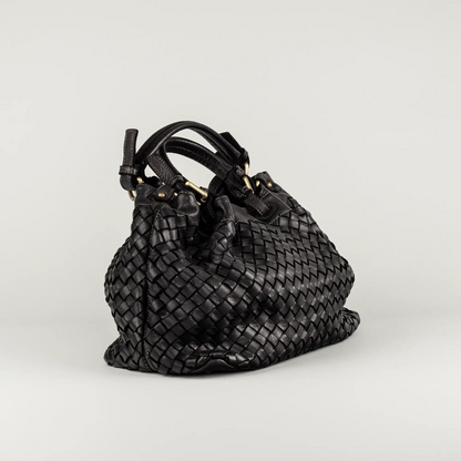 Aruci – Damenhand- und Schultertasche aus geflochtenem Leder