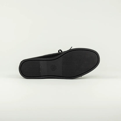Aruci – Bootschuh Herren aus superweichem schwarzem Hirschleder