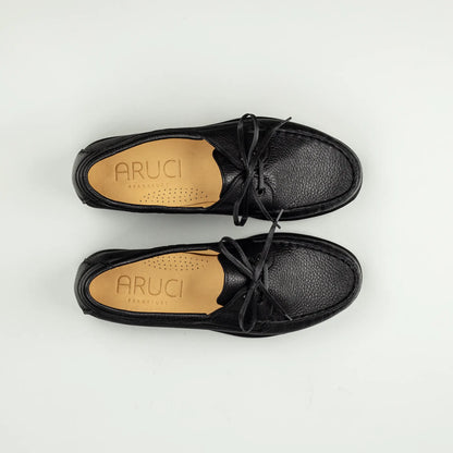 Aruci – Bootschuh Herren aus superweichem schwarzem Hirschleder