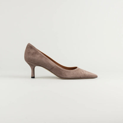 Aruci Pumps aus Wildleder in Taupe | 5 cm Absatz | Handmade in Italy
