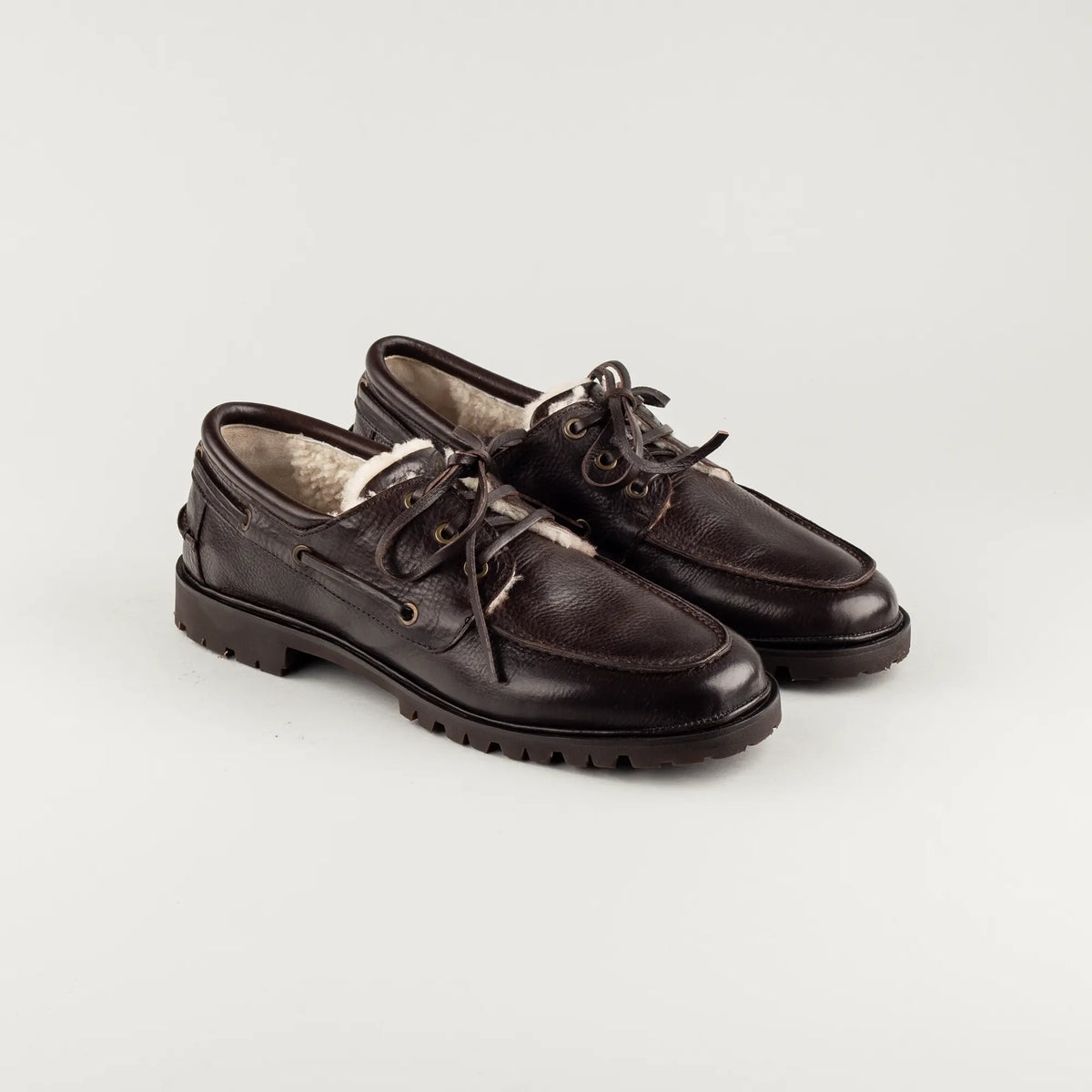 Maurizi Herren-Bootschuh aus dunkelbraunem Kalbsleder mit Lammfell