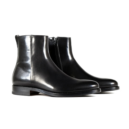 Aruci - Boot