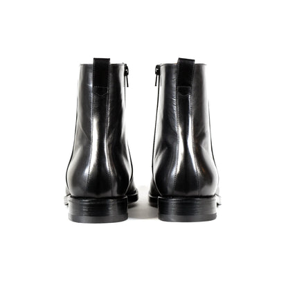 Aruci - Boot