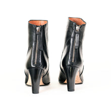 Lade das Bild in den Galerie-Viewer, Elia Maurizi - Ankle Boot
