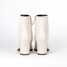 Lade das Bild in den Galerie-Viewer, Aruci - Ankle Boot
