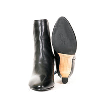 Lade das Bild in den Galerie-Viewer, Elia Maurizi - Ankle Boot
