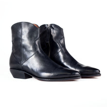 Lade das Bild in den Galerie-Viewer, Maurizi - Western Stiefelette
