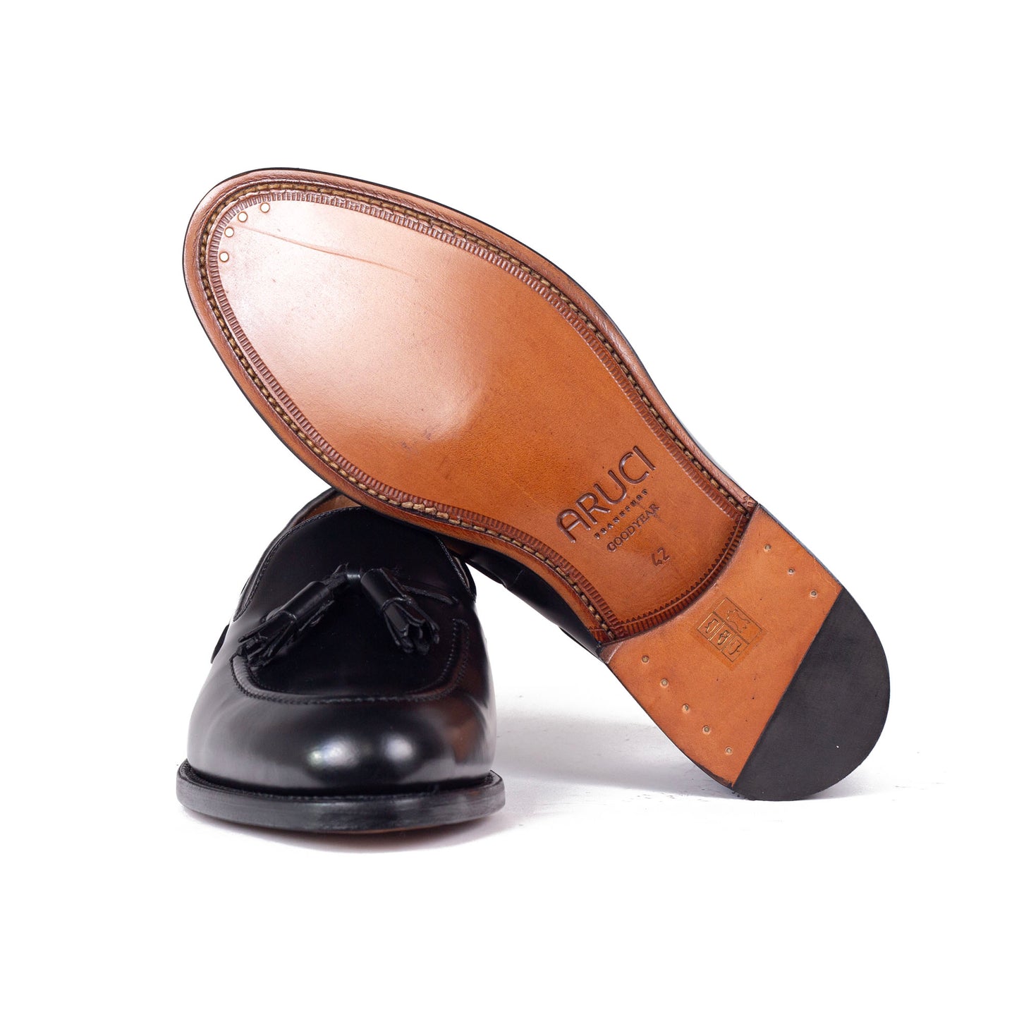 Aruci - Tassel Loafer