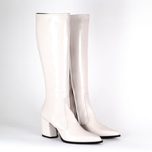Lade das Bild in den Galerie-Viewer, Aruci - Stiefel
