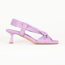 Lade das Bild in den Galerie-Viewer, Aruci - Sandalen
