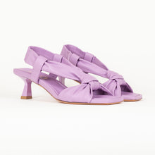 Lade das Bild in den Galerie-Viewer, Aruci - Sandalen
