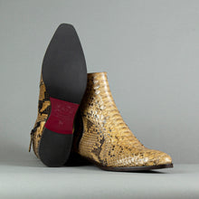Lade das Bild in den Galerie-Viewer, Catini - Ankle Boots (Schlange)
