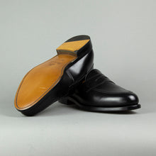 Lade das Bild in den Galerie-Viewer, BERWICK- Loafer
