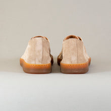 Lade das Bild in den Galerie-Viewer, OPERA v. Antonio Maurizi - Sneaker
