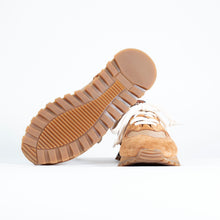 Lade das Bild in den Galerie-Viewer, Elia Maurizi - Sneaker
