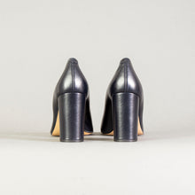 Lade das Bild in den Galerie-Viewer, Aruci - Pumps
