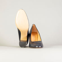 Lade das Bild in den Galerie-Viewer, Aruci - Pumps
