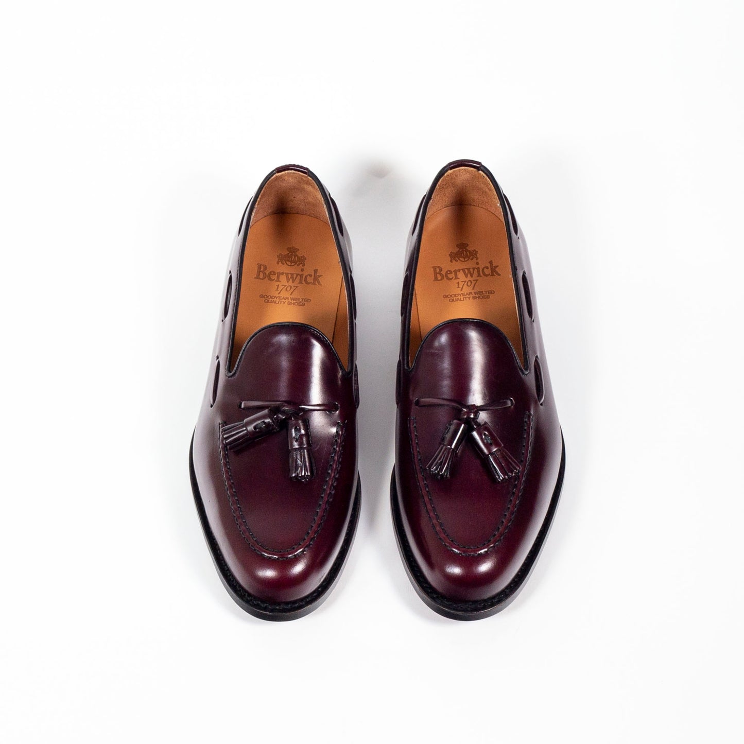 BERWICK- Tassel Loafer