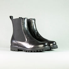 Lade das Bild in den Galerie-Viewer, Aruci - Chelsea Boot (Lammfell)
