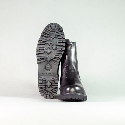 Aruci - Chelsea Boot (Lammfell)