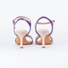 Lade das Bild in den Galerie-Viewer, Aruci - Sandalen
