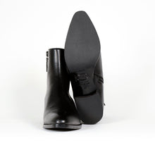 Lade das Bild in den Galerie-Viewer, Catini - Ankle Boots
